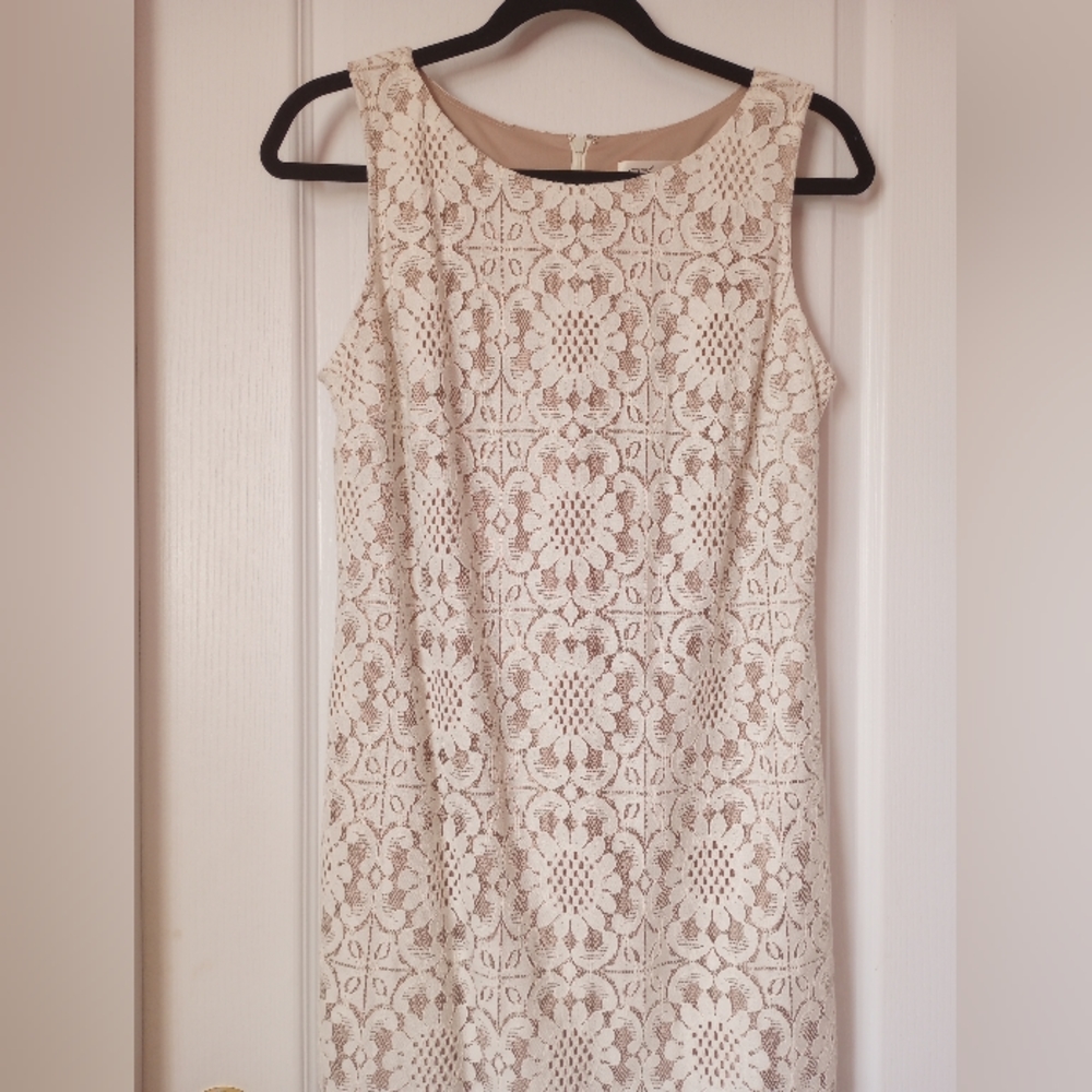 Eliza J Sleeveless Lace Midi Dress